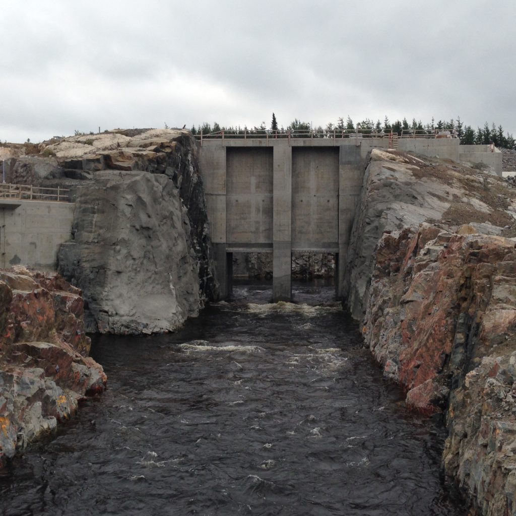 Hard-Cem?: 不僅用于倉庫地面(二) 2 Not Just for Warehouse Floors 2 1